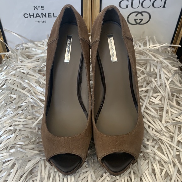 Zara suede Studded Stiletto heels - Picture 2 of 10